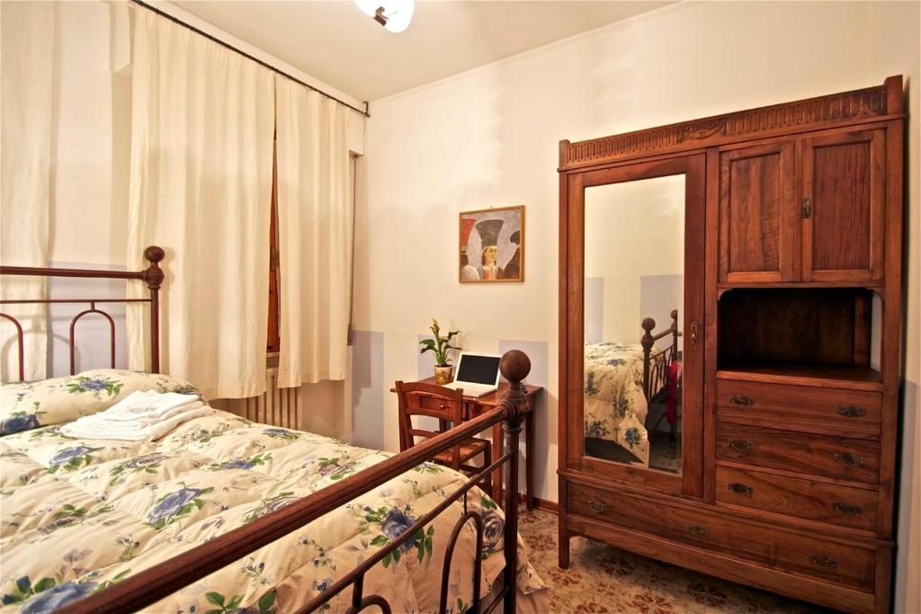 Affittacamere La Casa Di Elide Arezzo Quarto foto